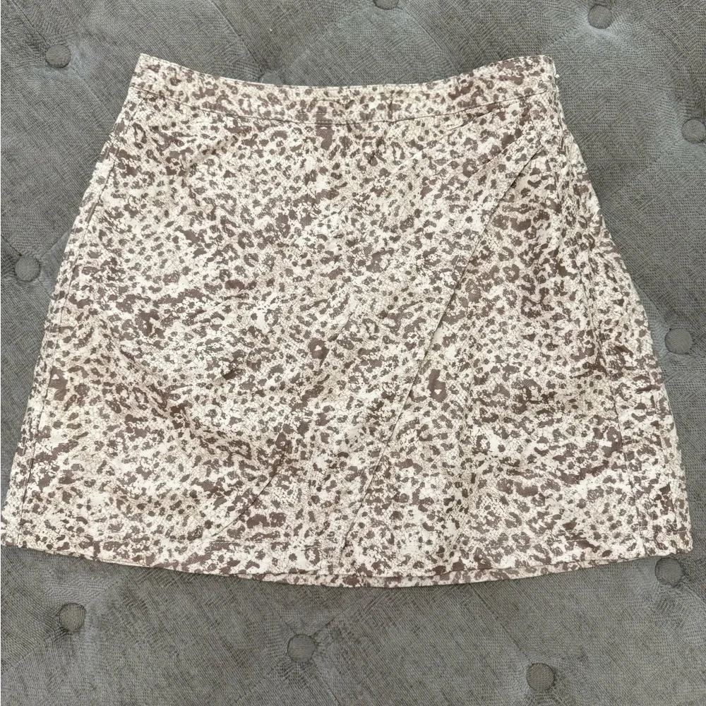 FREE PEOPLE Fake Out Skirt Faux Leather Faux Wrap Light Leopard Mini Women’s 2